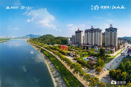 明湖中学附近杭州花园老证送车库3室2厅1卫85万105m2